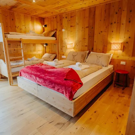 Luxury Liosa - In Out - Amazing View Chalet *